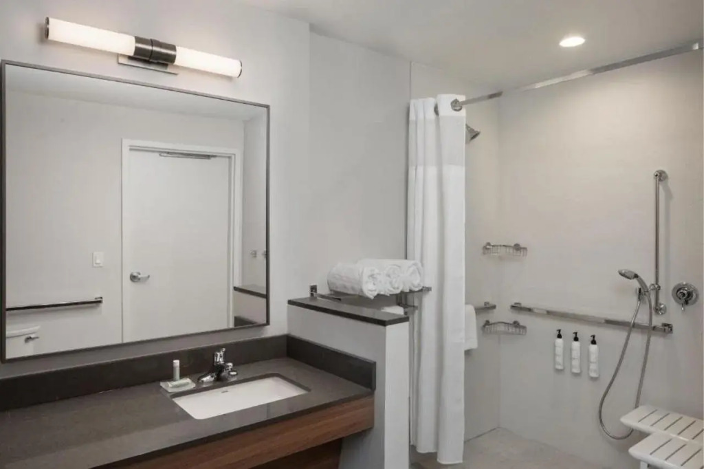 Fairfield Inn & Suites by Marriott Huntsville Redstone Gateway