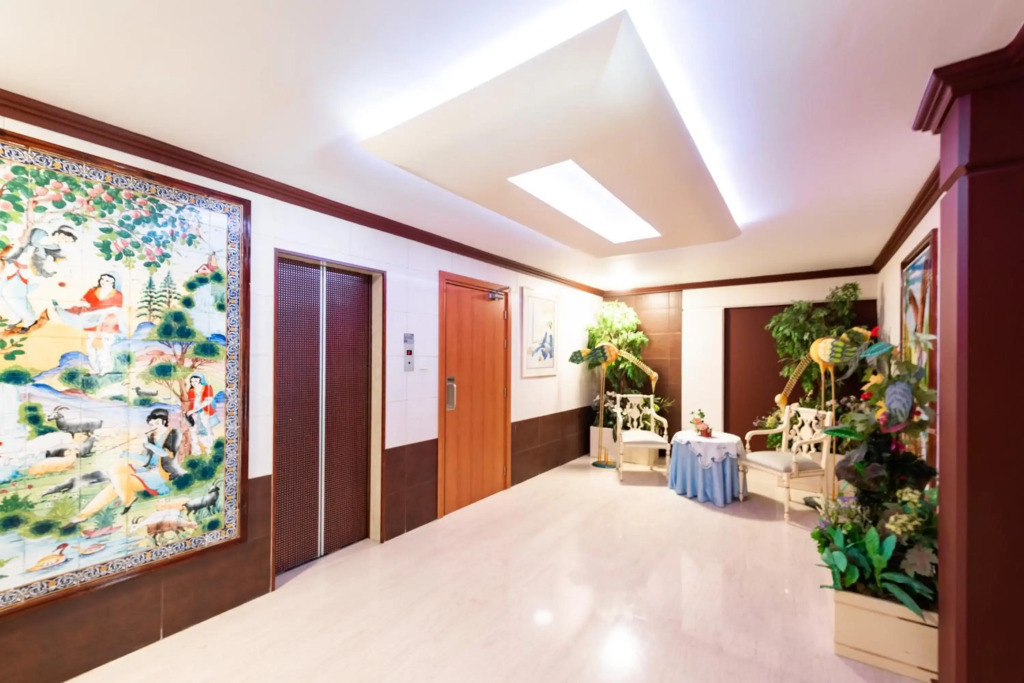 Sun city apartment