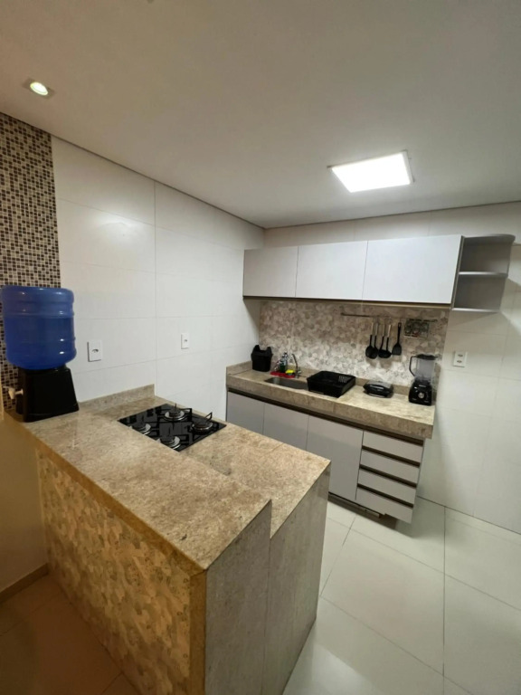 Casa em Condomínio agradável com fundo pro rio