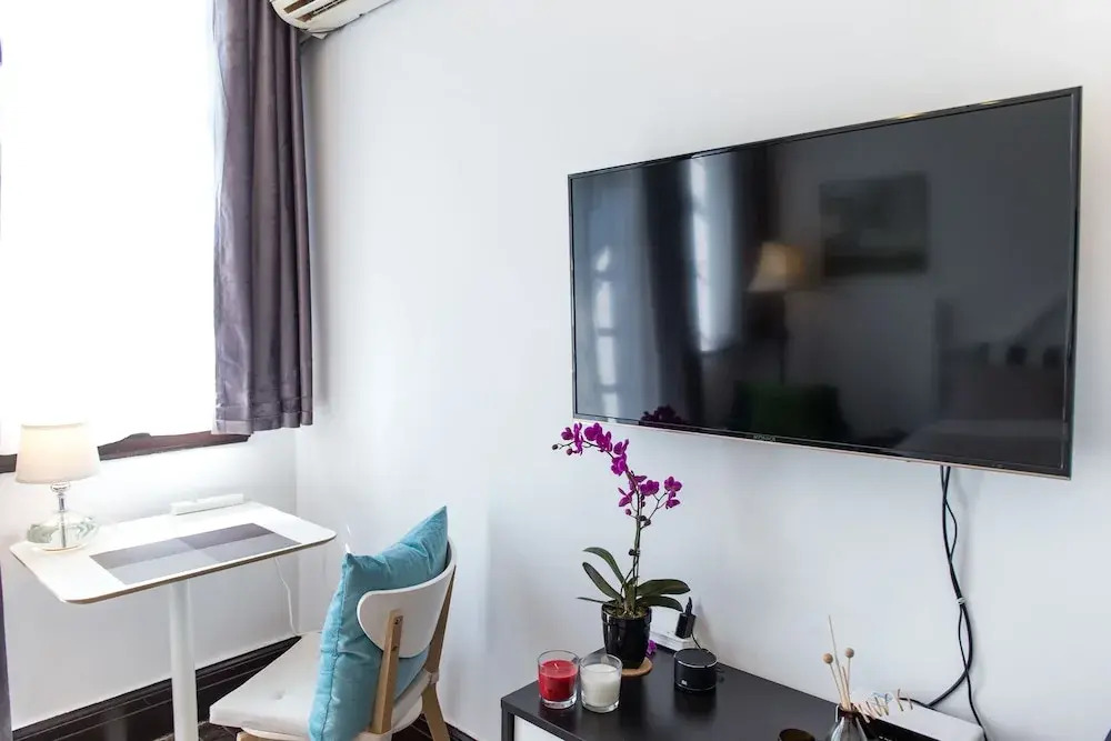 Le Mansion Apartment