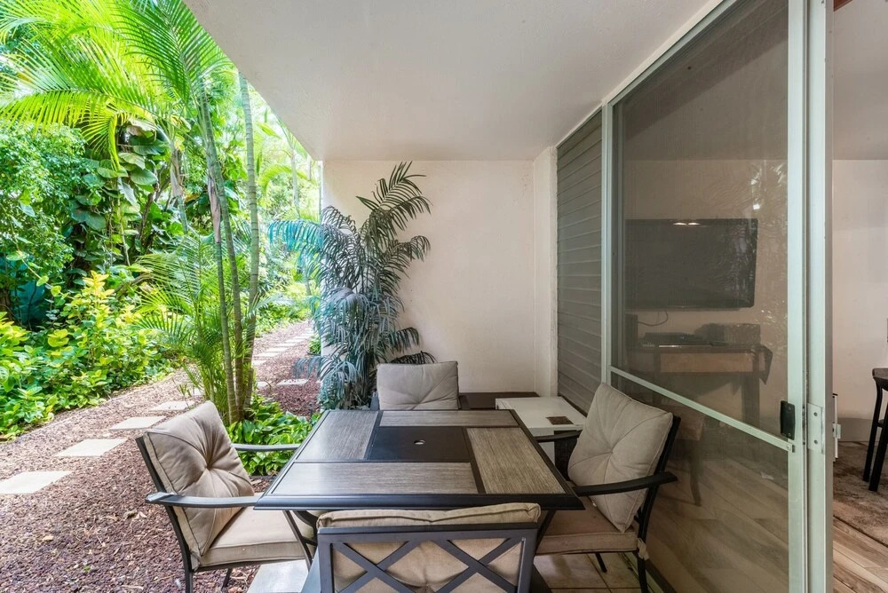 Affordable Vacation Accommodations in Maui at the Kihei Kai Nani Resort