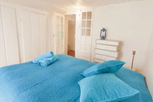 Bairro Alto Living 2BDR Duplex by LovelyStay