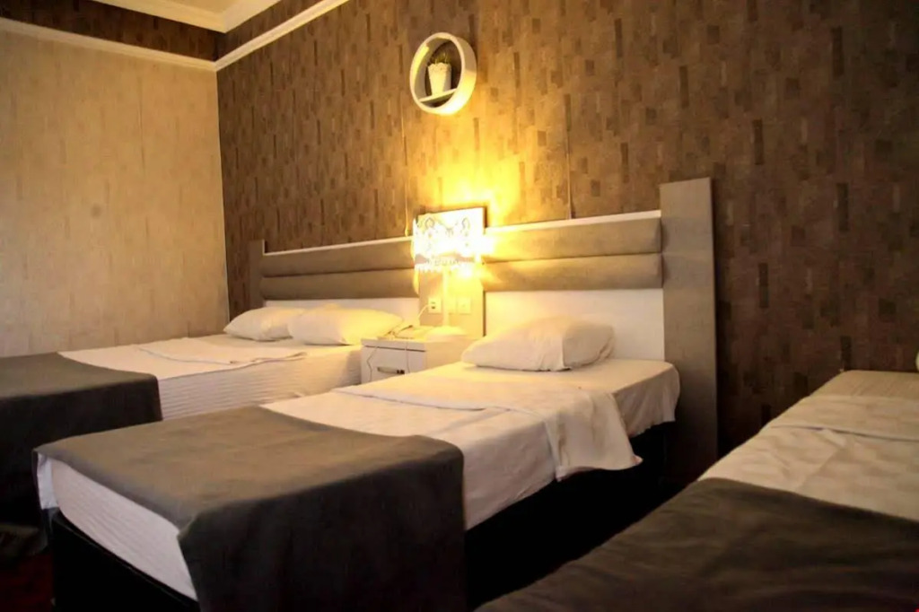 Vadi-i Leman Hotel