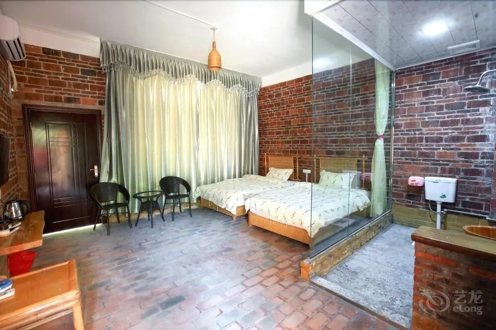 Yinxiang Jiangshu Inn
