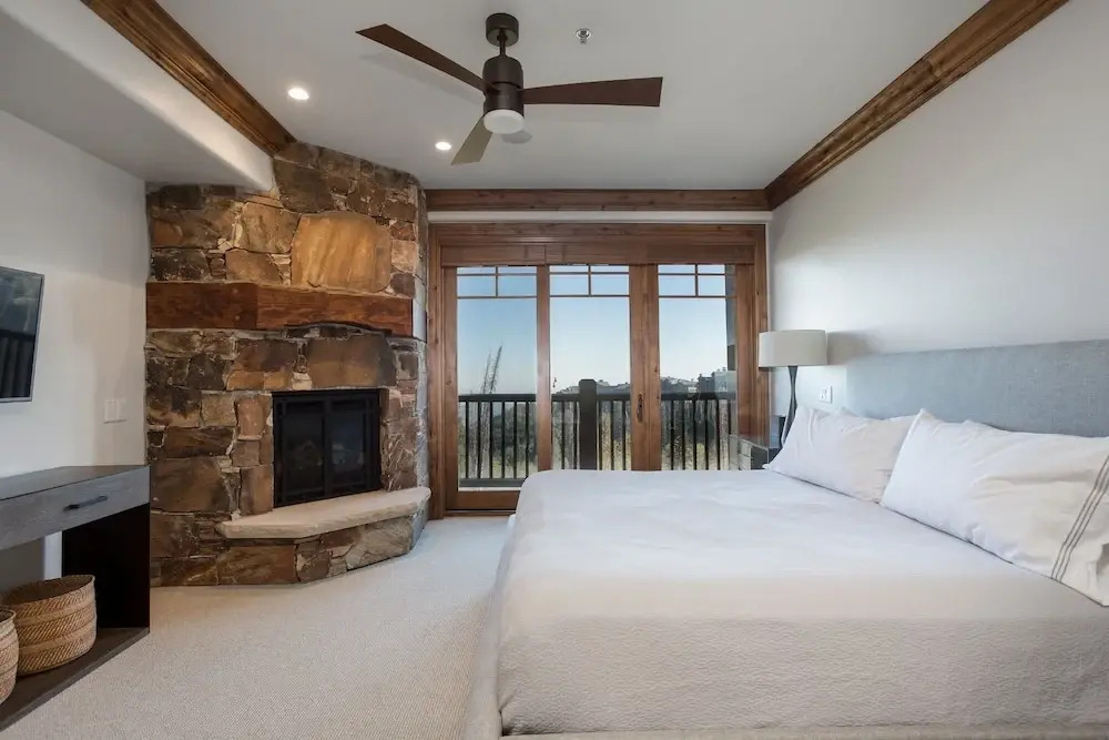 Grand Lodge - 3 Bedroom Condo Deluxe #408 - Ski-in/out by Deer Valley Resort