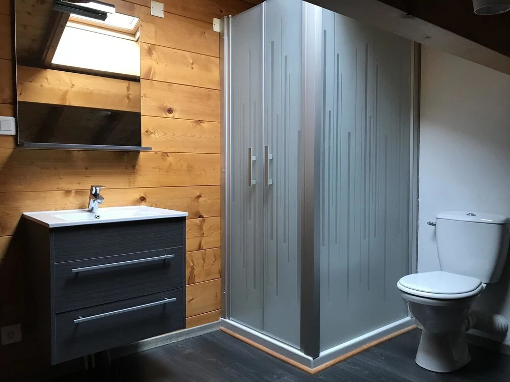 Chalet With 3 Bedrooms in Les Angles, With Wonderful Lake View and Fur