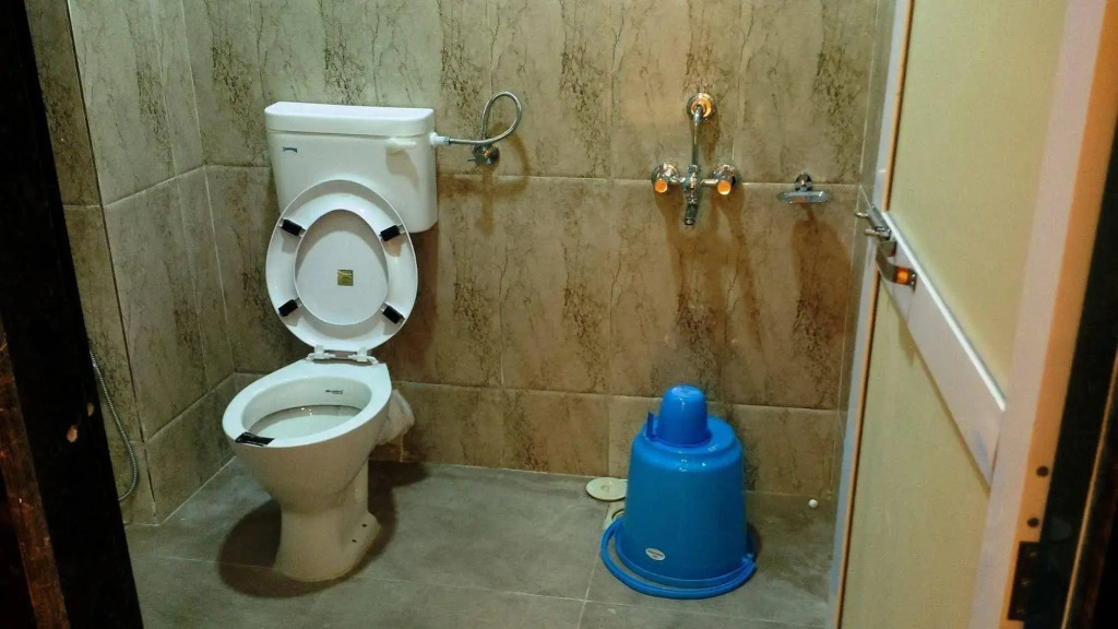 Hotel Blue Bird Colaba