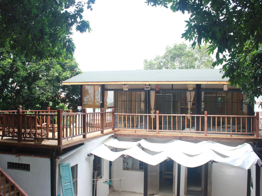 Mushishi Youth Hostel Forest House On The Island