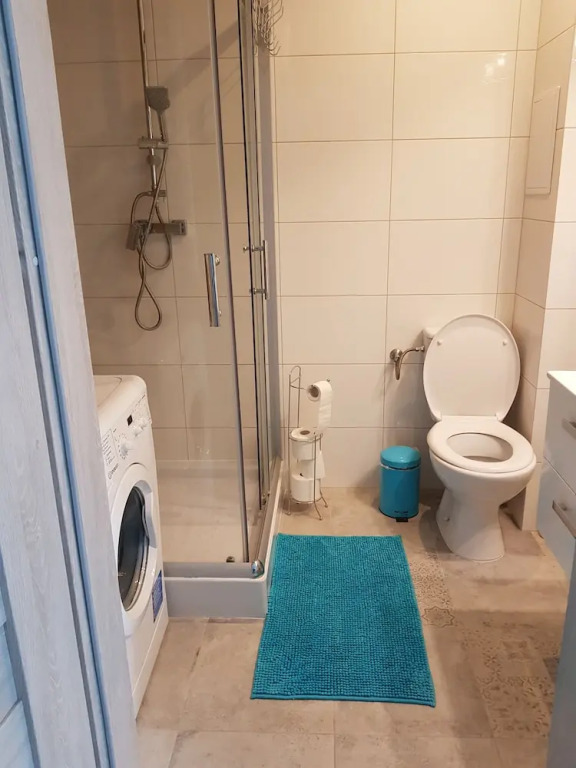 Near Train Station Apartment