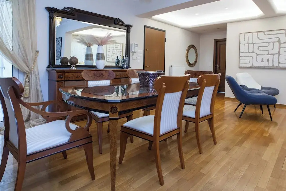 Luxe 3 Bd Penthouse 5 Min from Drosia