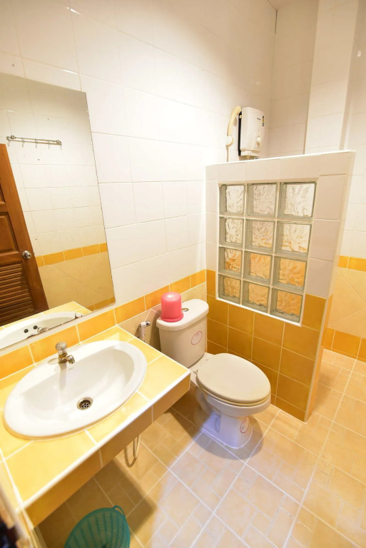 Sansabai House Hotel