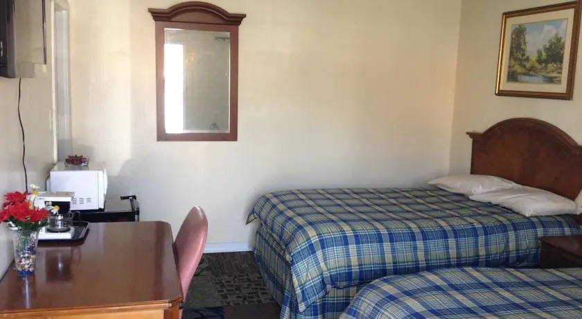 A & E Motel