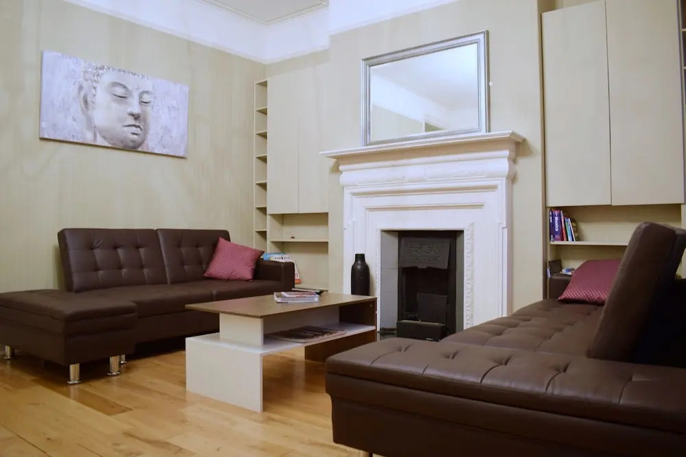 North London Spacious 2 Bedroom Apartment