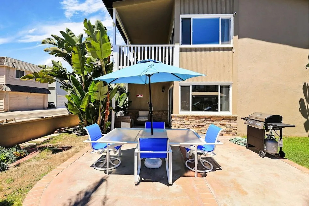 Newport Beach Bungalow