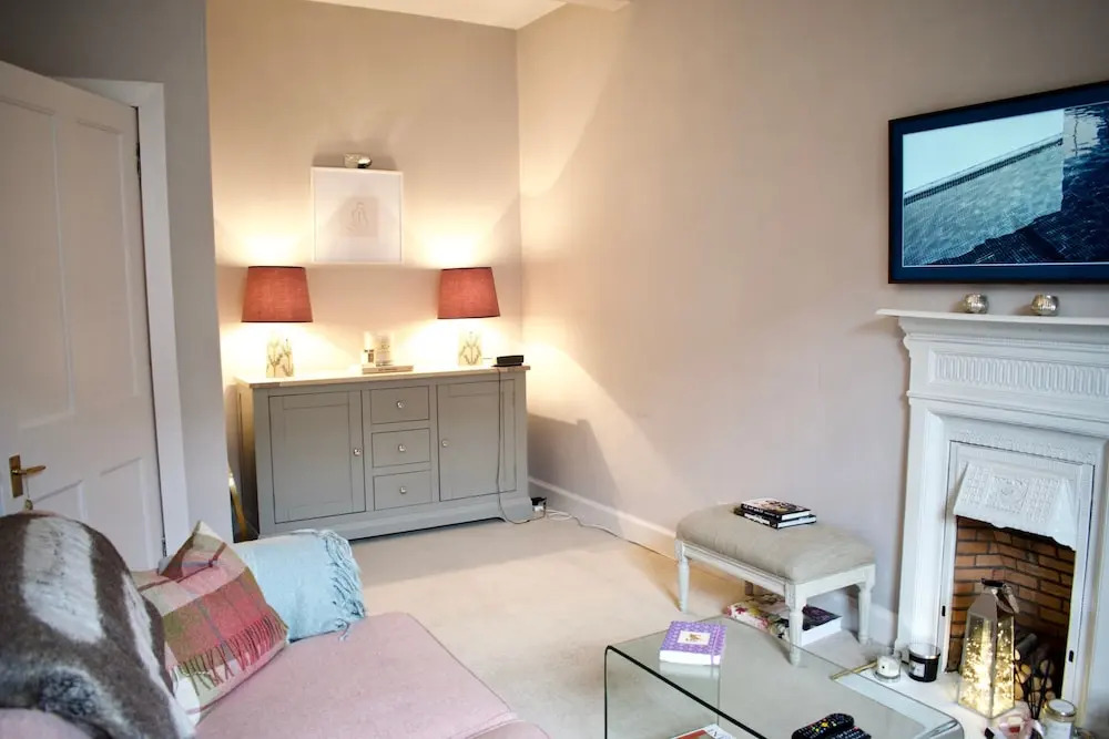Traditional 1 Bedroom Stockbridge Home