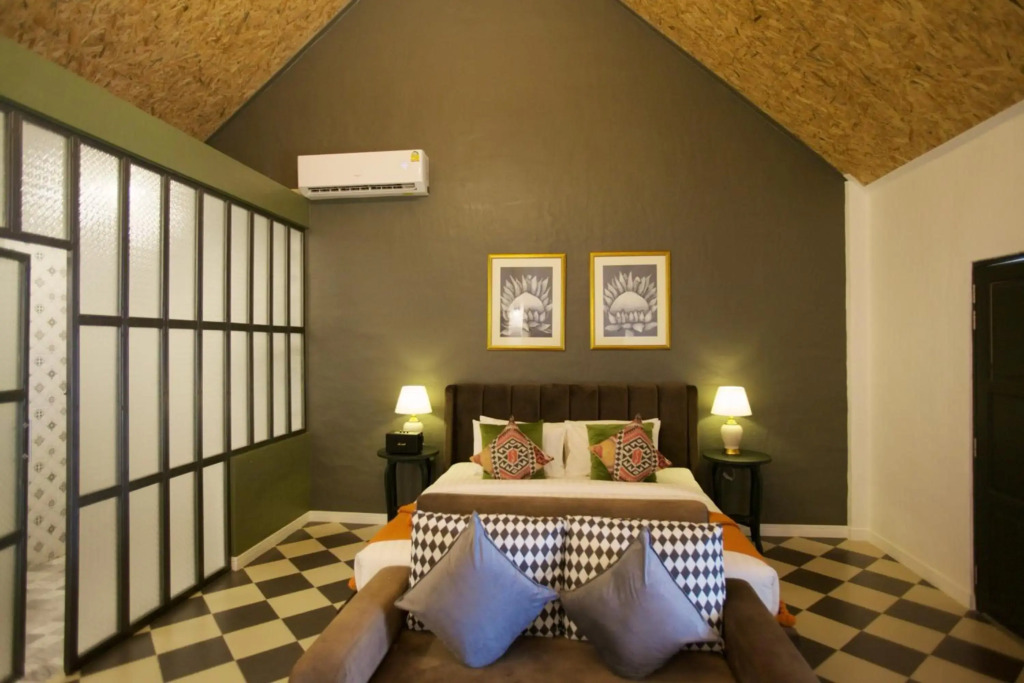Milky Bay Resort