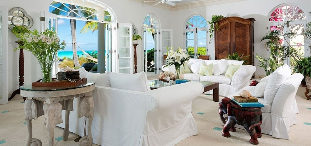 Coral House w/ Chef