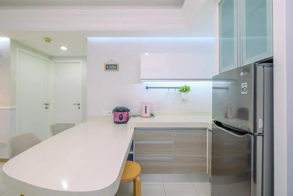 Cozy Stay And Spacious 3Br At Nifarro Park Apartment