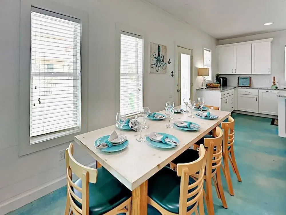 Popsicle's and Flip Flops VW8 4 Bedrooms 3.5 Bathrooms Home