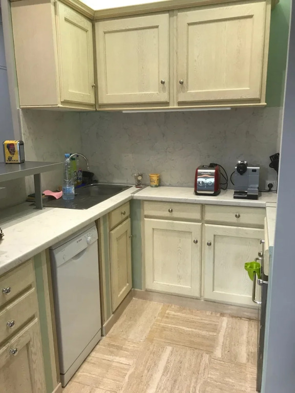 Studio in Nice - 2 km From the Beach