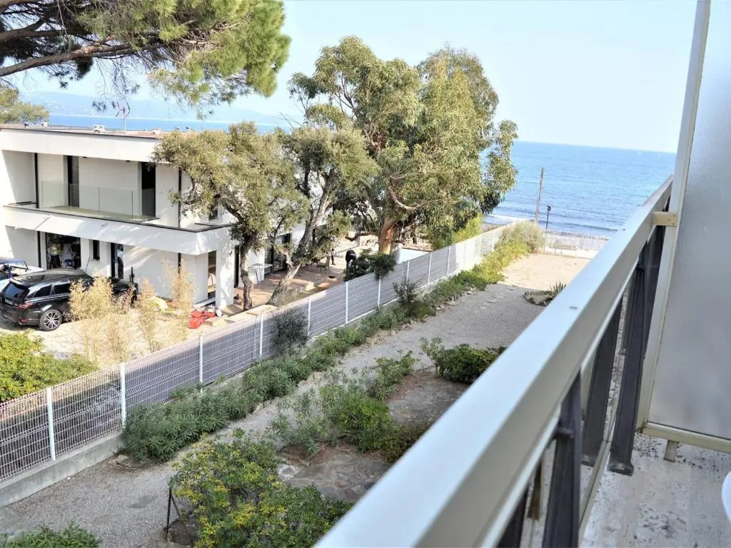 Appartement Cavalaire-sur-Mer, 1 pièce, 4 personnes - FR-1-226B-13