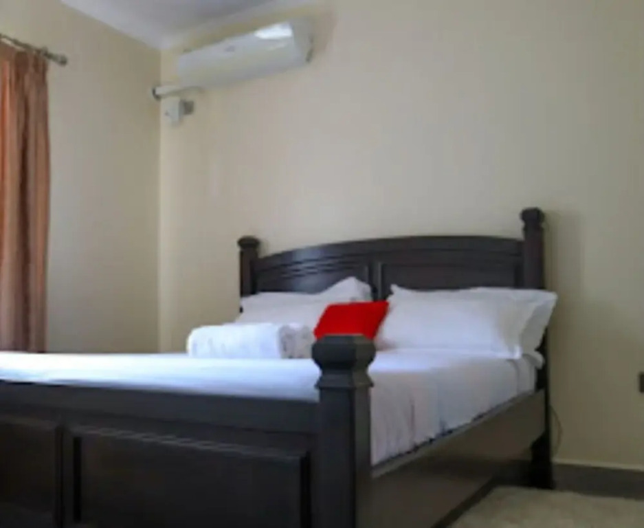 Roam Apartment Bed and Breakfast Kisumu