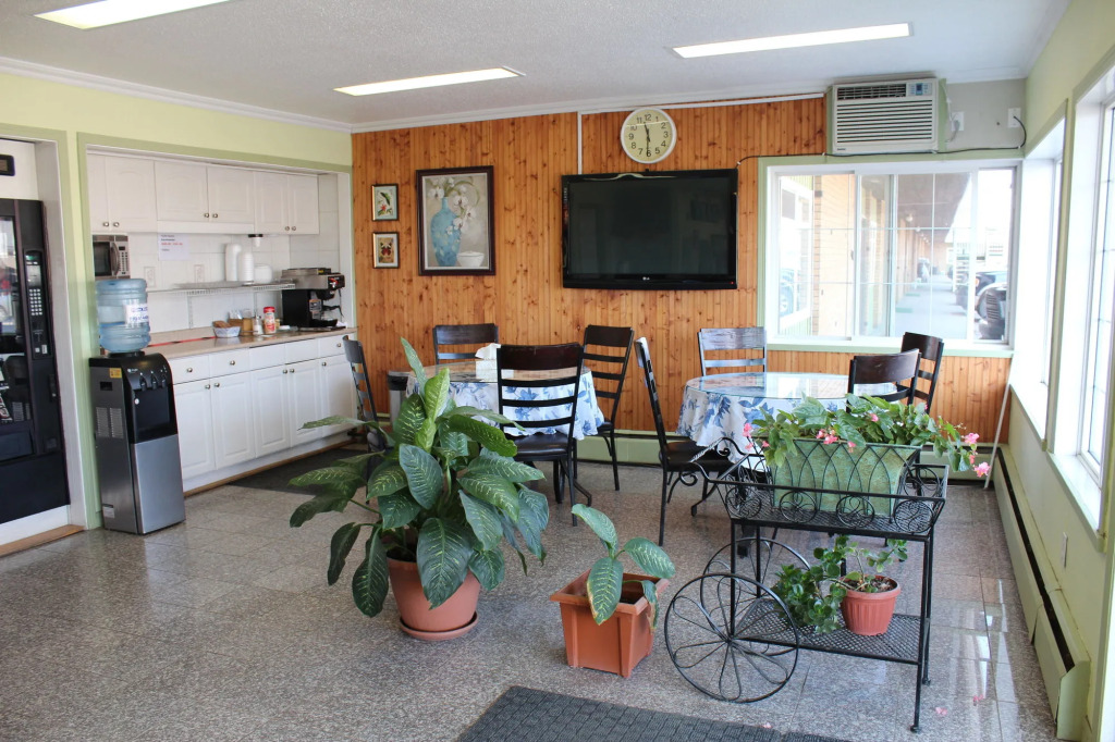 Silver crest lodge