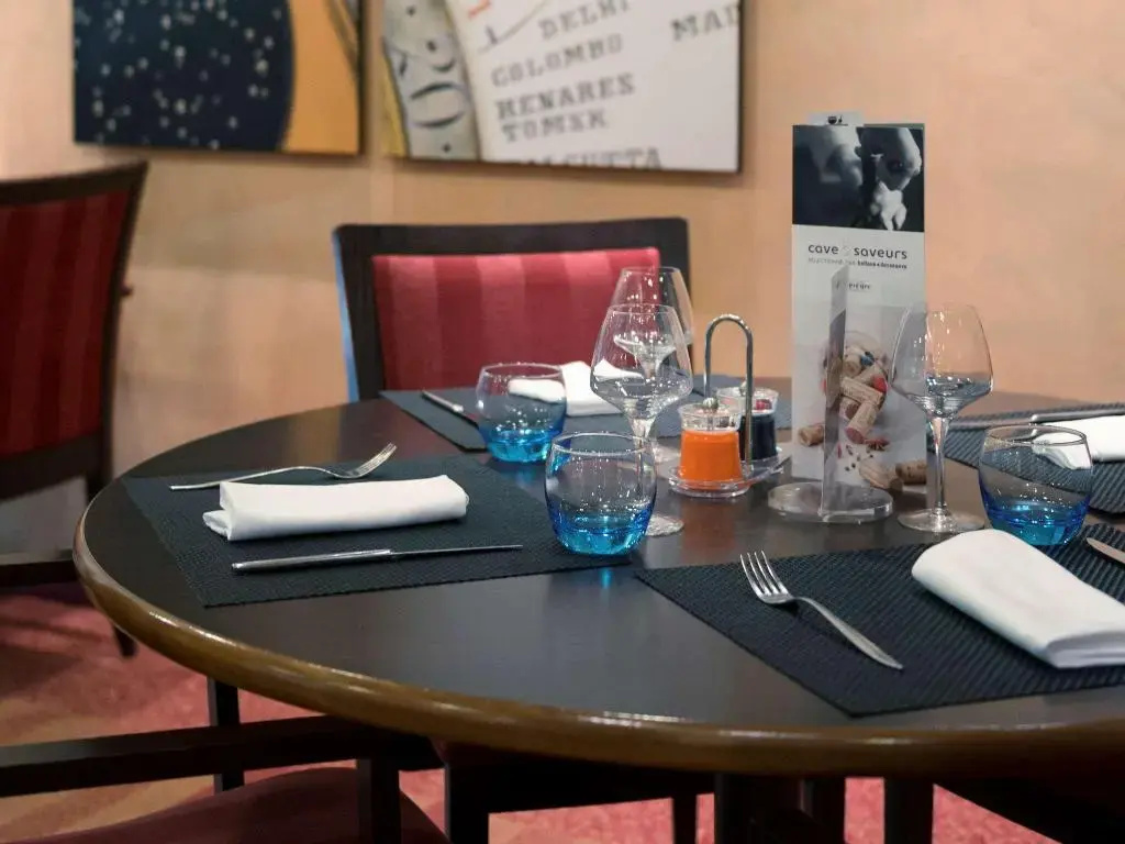 Mercure Besancon Parc Micaud - Hotel & Bar