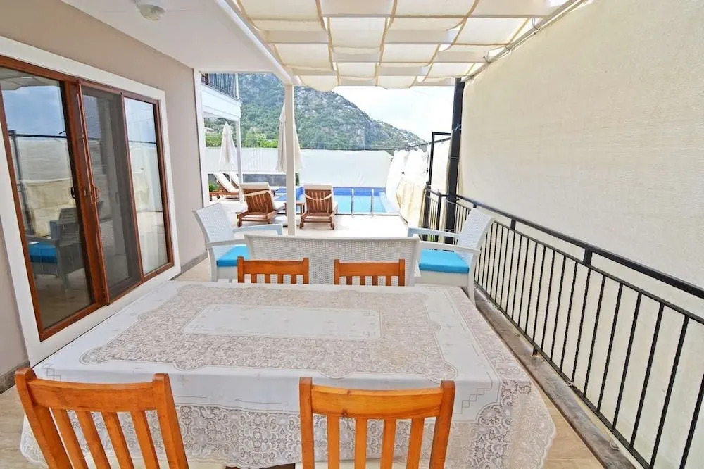 Villa Yani