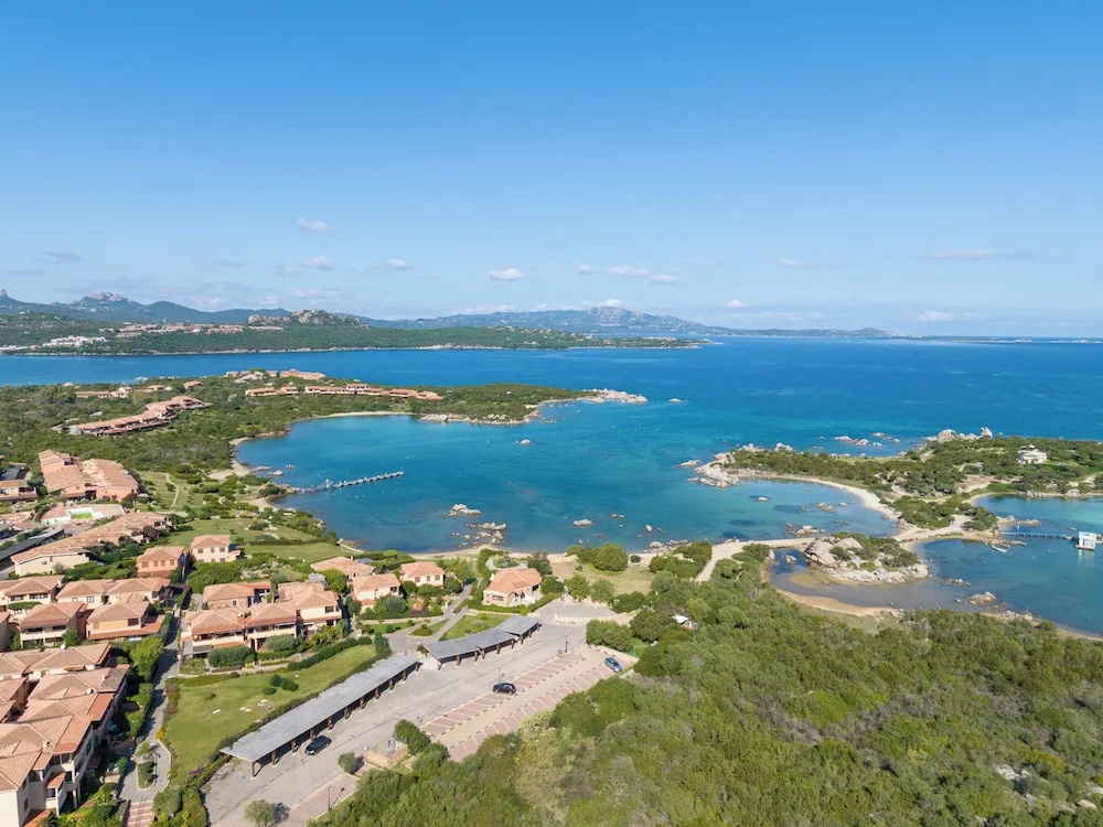 Relax on the Bay of Marinella
