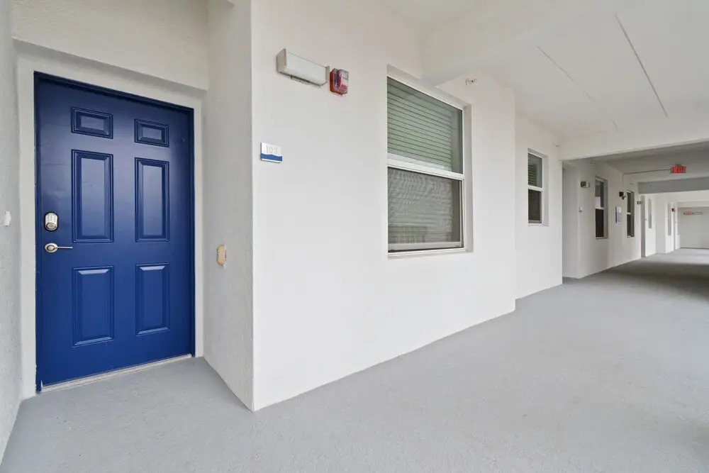 2 Bd Sleeps 8 Apartment Close to Disney 103 4751