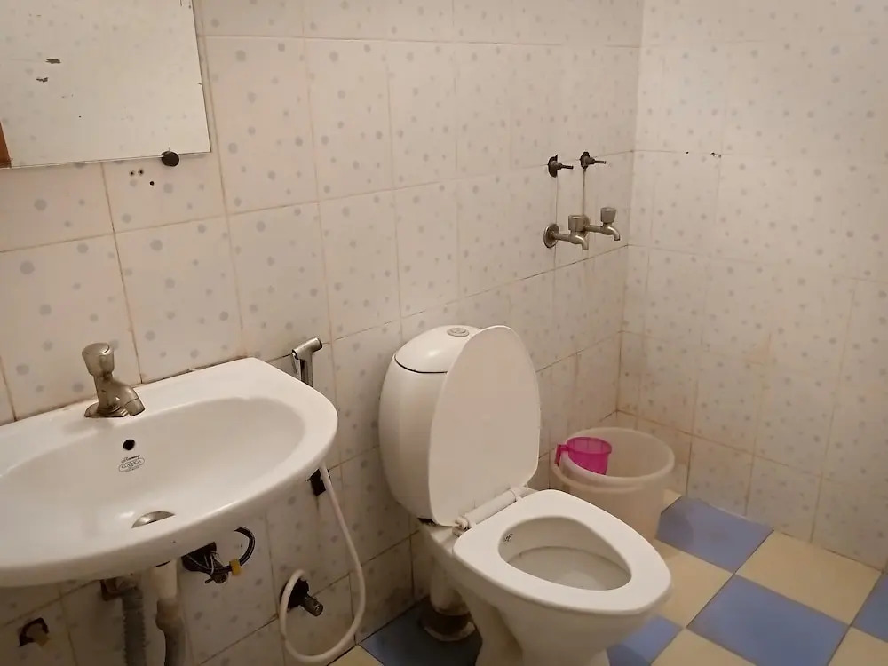 Hotel Mohan Noida
