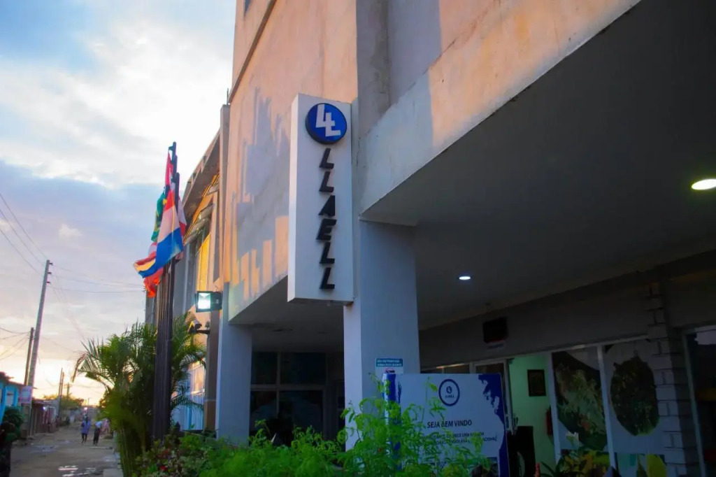 Hotel 3 J