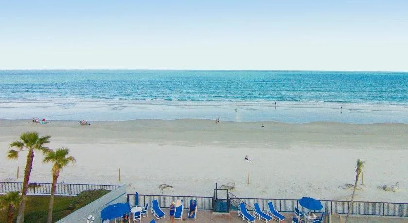 Seven Seas Resort