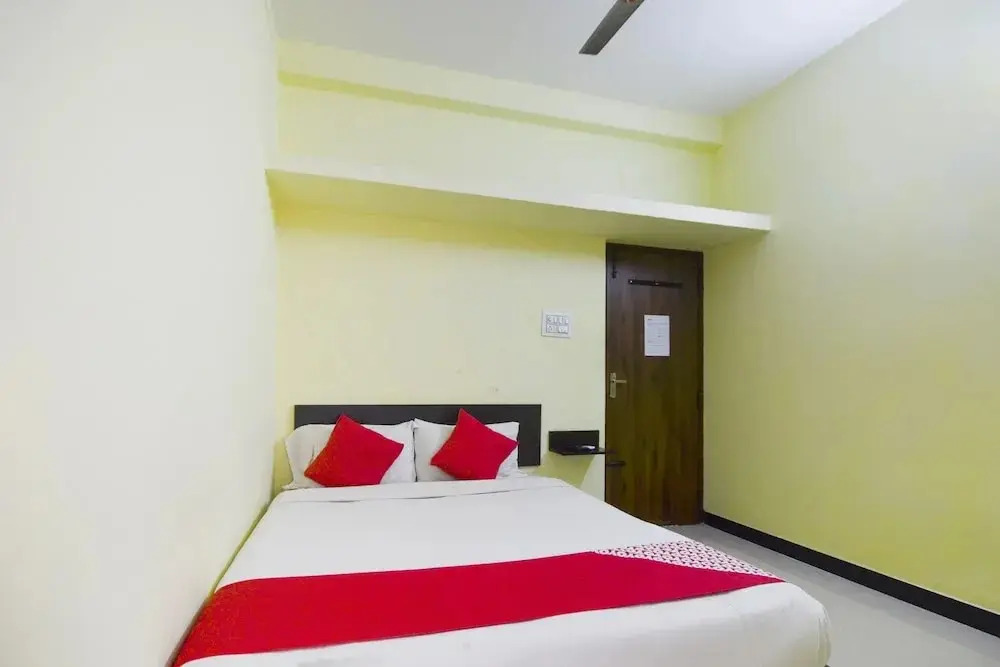 Rose Park Inn by OYO Rooms