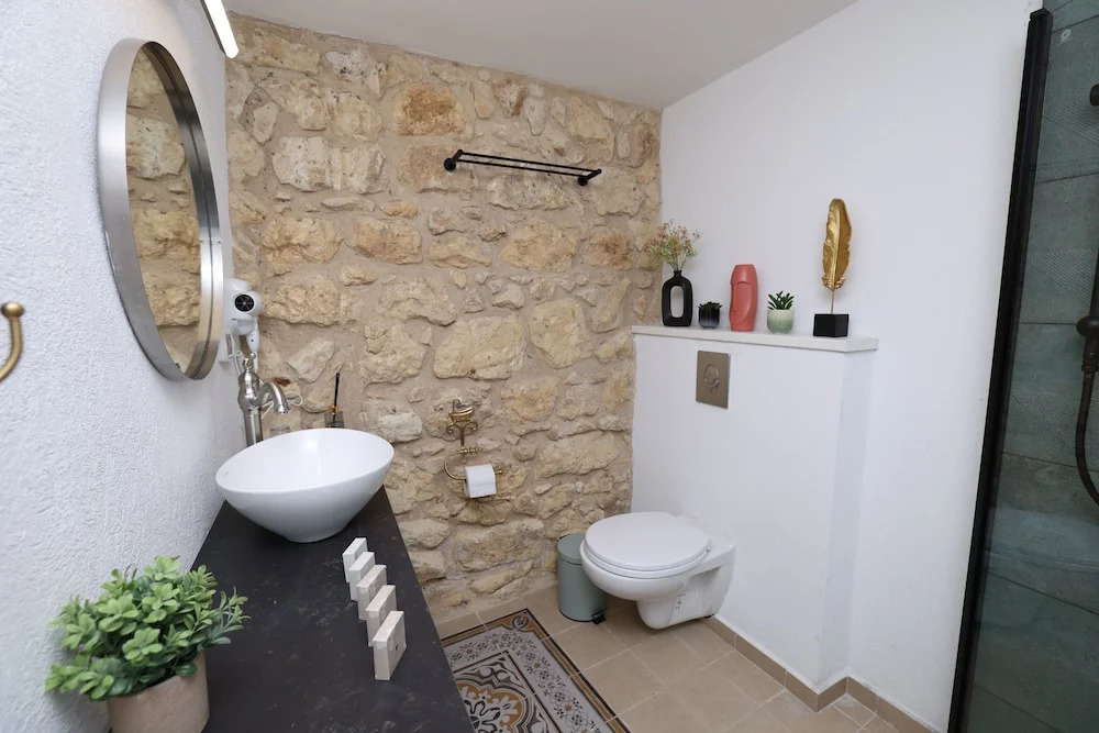 Helios Boutique by La Finca Hotels - עיצוב מהמם , מטבחון בכל חדר וחניה חינם בקרבה לשדרת אוכל ומסעדות!