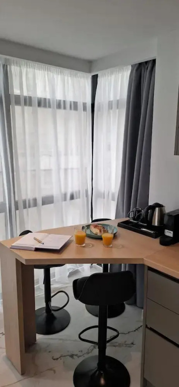 Vardaris Apartments