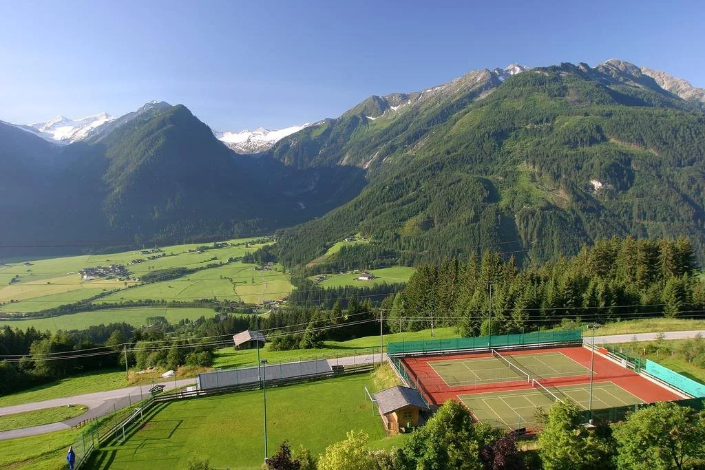 Jugend- und Familienhotel Venedigerhof