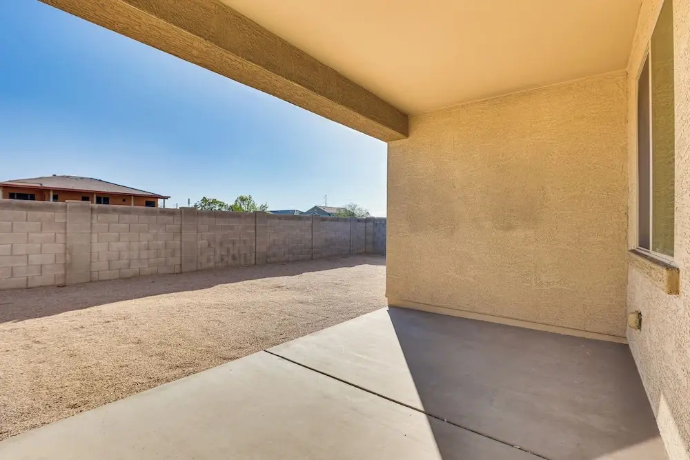 7 Mi to State Farm Stadium: Pet-friendly Retreat!