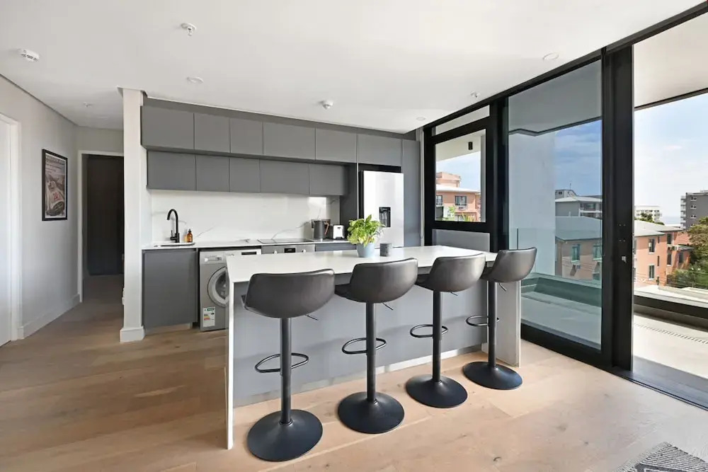2 Bedroom Heart of Sea Point The Avant