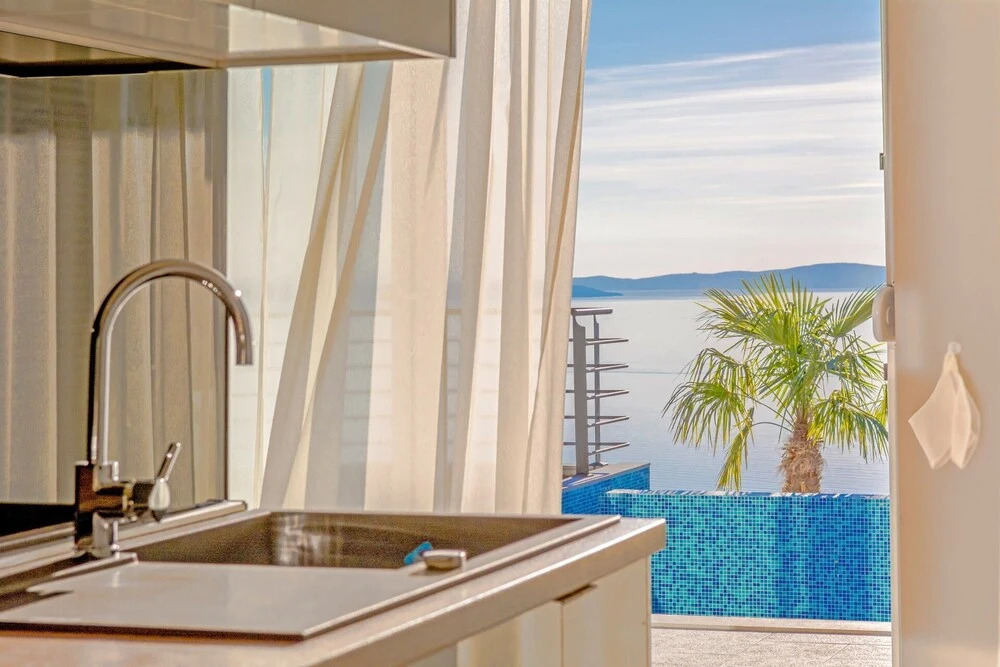 Luxury Villa White Velvet with Pool
