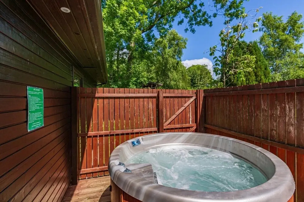 Birch Lodge 20 With Hot Tub, Newton Stewart