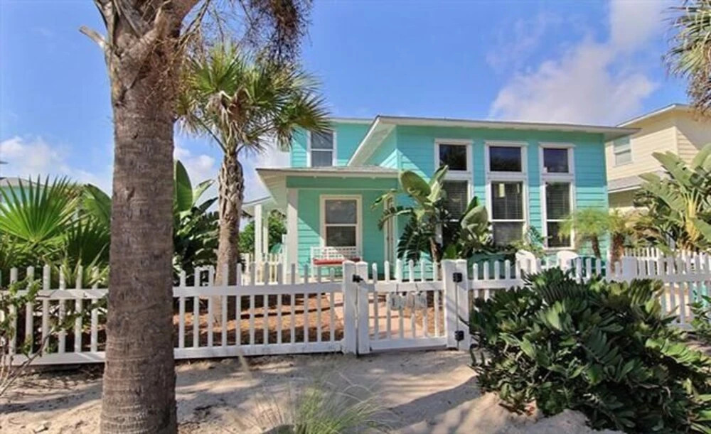 Coral reef - 4 Br Home