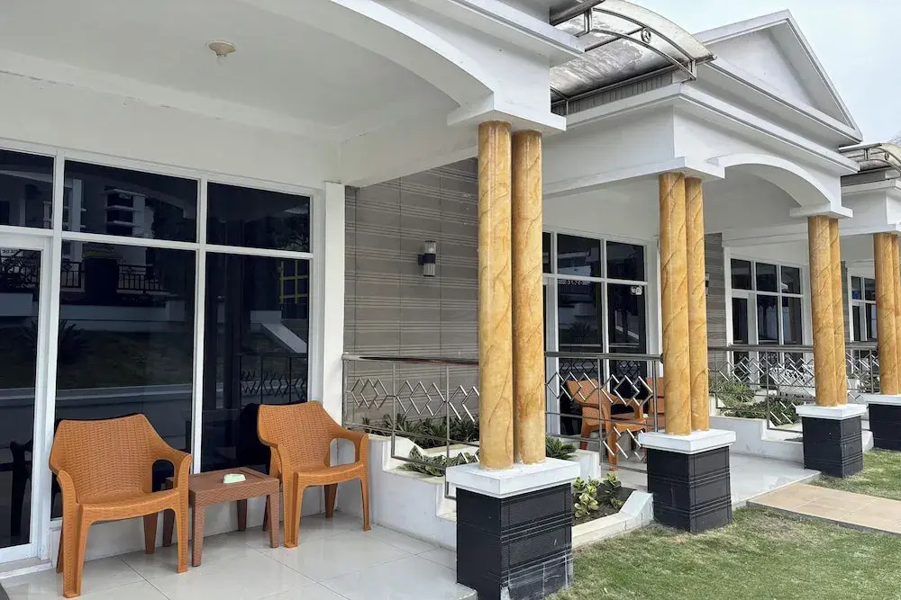 Green Hero Darajat Hotel