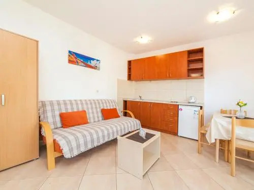 Apartment Orange