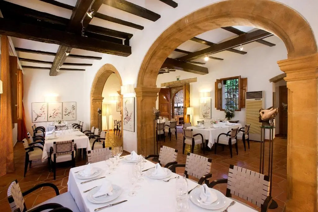 Hotel Nou Romà