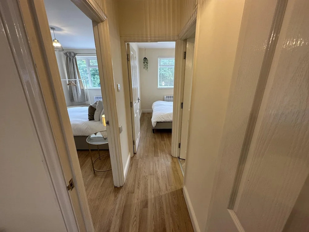 Charming 2-bed Apartment in Danbury, Essex