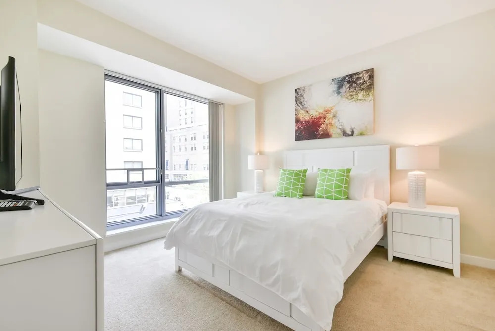 Luxury West End Apartments At Vesta