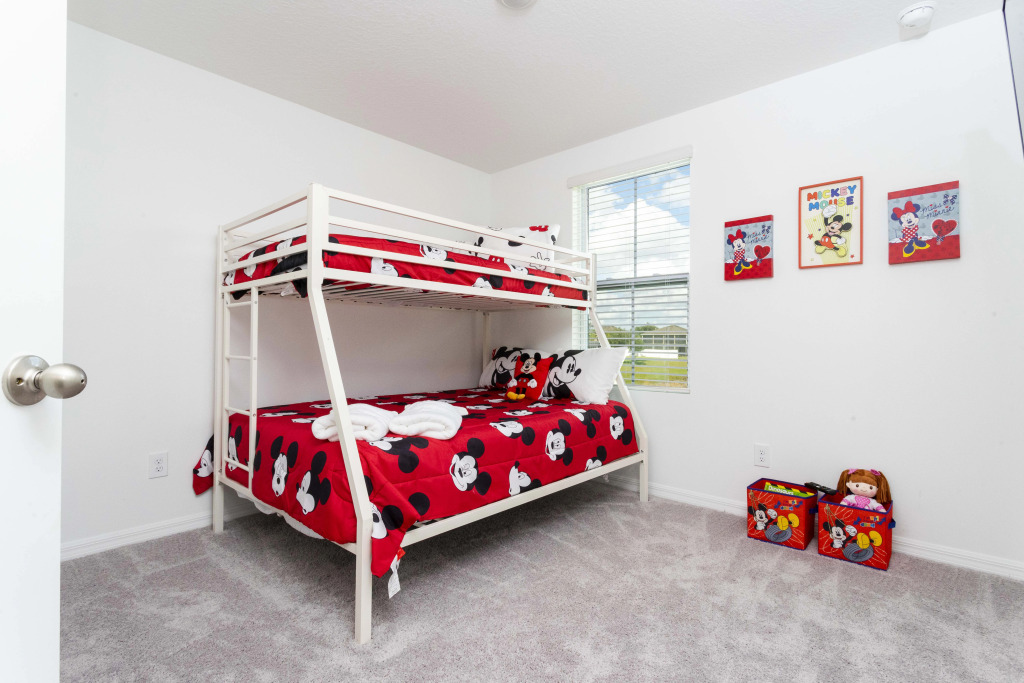 Gorgeous 3Bd Close to Disney Enclaves at Festival 1613