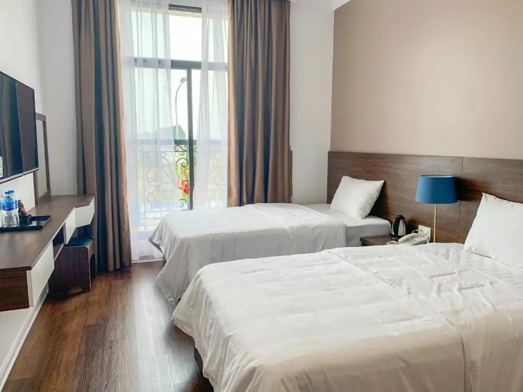 Minh Phong Hotel Ha Long